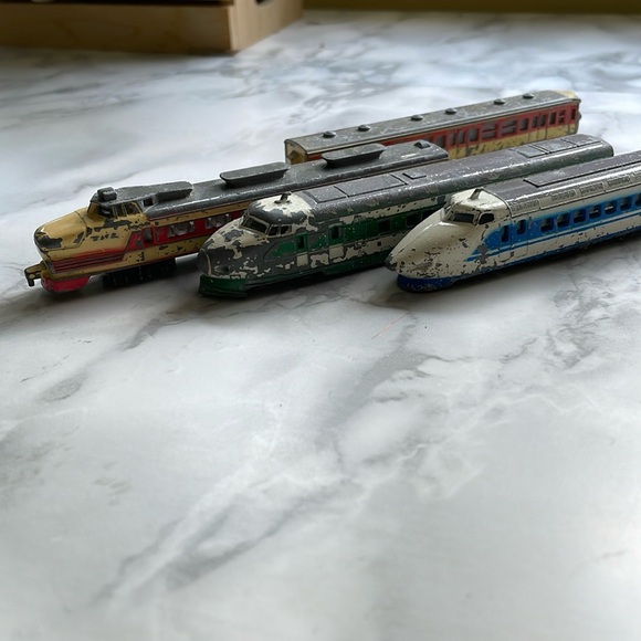 Vintage Japanese Shinkansen trains LOT - USED AS IS - Picture 2 of 8